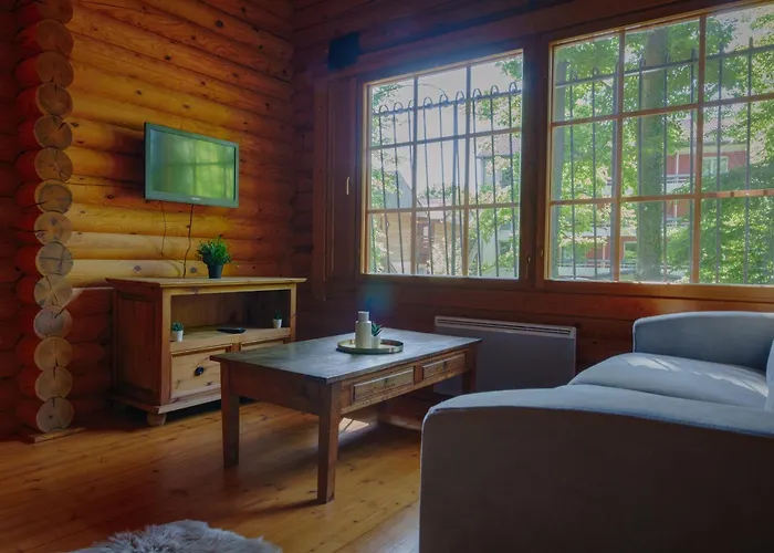 木屋 Les Du Centre *